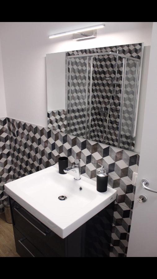 Unicumhouse Verona Luaran gambar